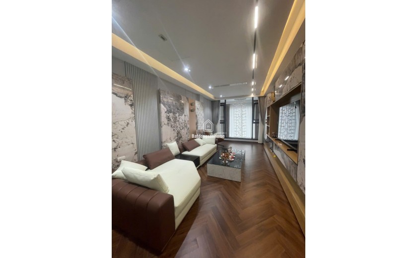 Bán siêu phẩm 8 tầng khu phân lô 918 Phúc Đồng, 50m2, ô tô tránh, kinh doanh, 19,8 tỷ